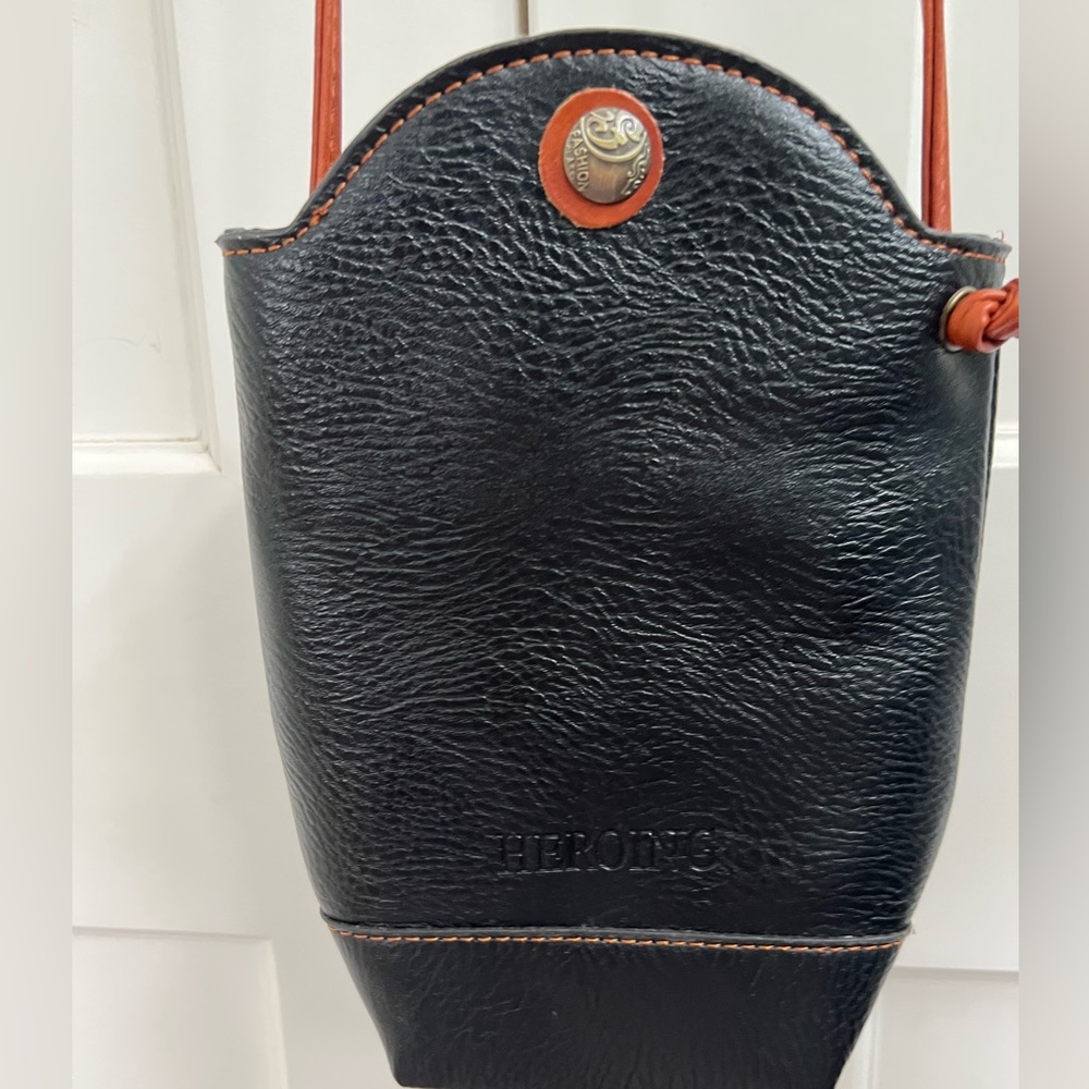 HEROING designer small black and brown faux leather purse- never used - Picture 2 of 5
